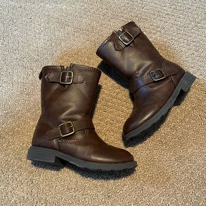 Carter’s toddler girls boots. Size 9